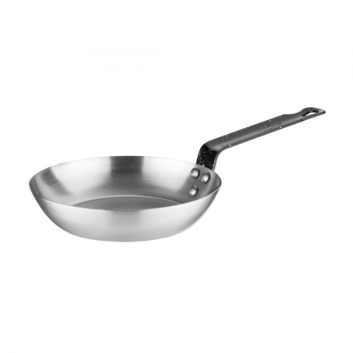 Vogue Black Iron Fry Pan - 7"